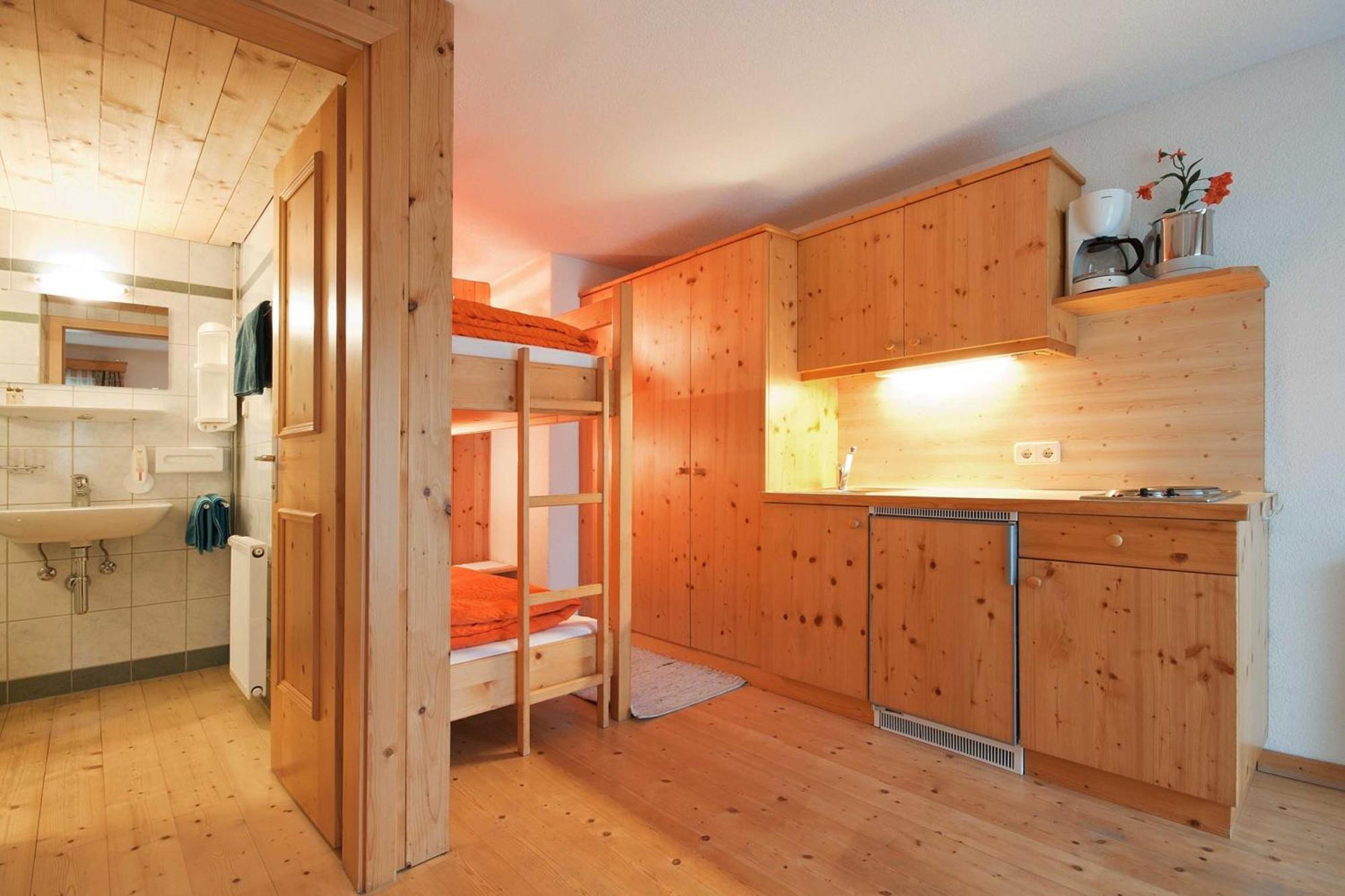 Landhaus Taurer Kals am Grossglockner Room photo